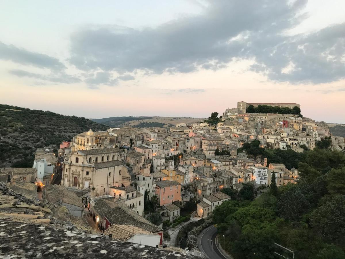 Hotel Tammitu Ragusa Esterno foto